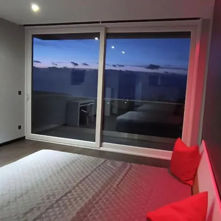 Vila Mycelio Atlantic With Atlantic View